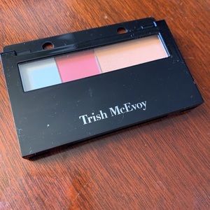Trish McEvoy Powder Bronzer Blush - Brand New